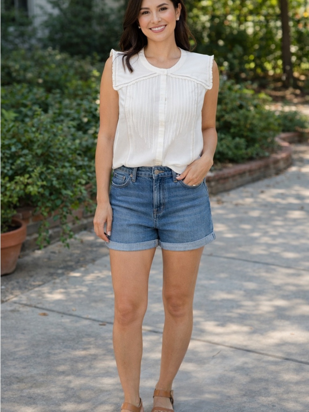 Sleeveless Pintuck Button-Front Blouse in Cream Anthropologie